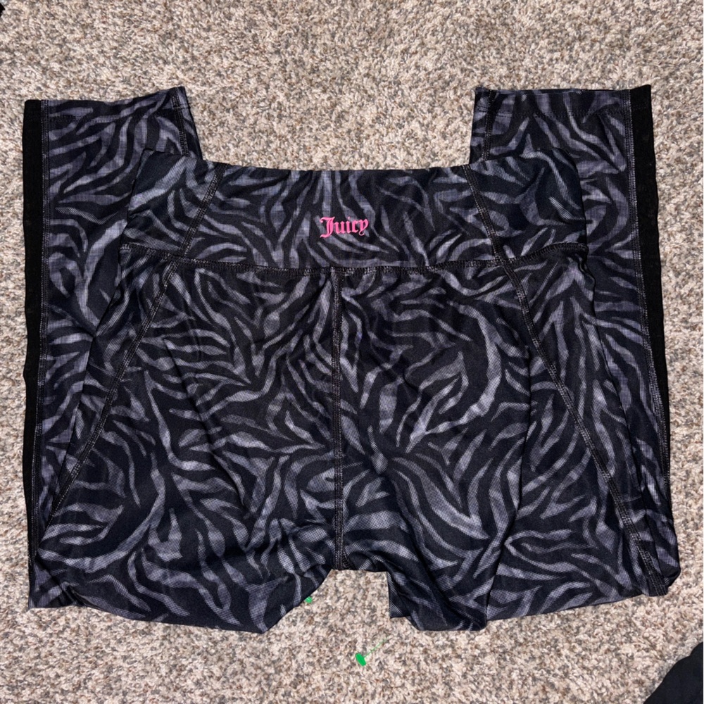 Juicy Couture Black and Gray Zebra Print Leggings